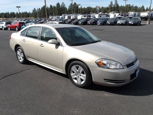 Used 2010 Chevrolet Impala LS FWD image 7