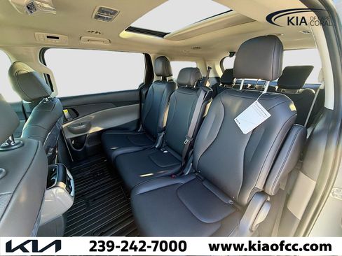 New 2026 Kia Carnival SX image 20