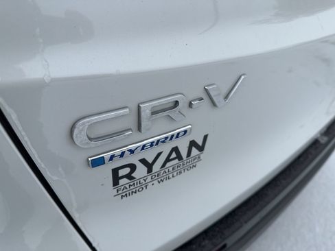 Used 2025 Honda CR-V Sport-L image 8