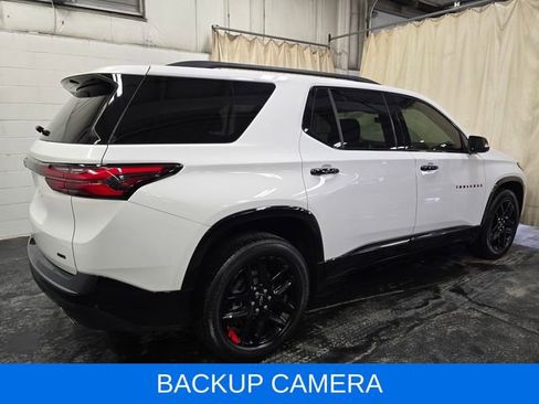 Used 2023 Chevrolet Traverse Premier w/ Redline Edition AWD/4WD image 7