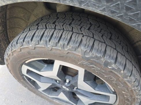 Used 2023 Hyundai Santa Cruz Limited image 11