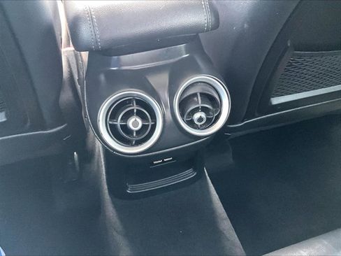 Used 2018 Alfa Romeo Stelvio Sport w/ Cold Weather Package image 24