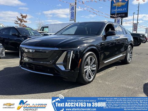 Used 2024 Cadillac Lyriq Luxury w/ LPO, Floor Liner Package AWD/4WD image 1