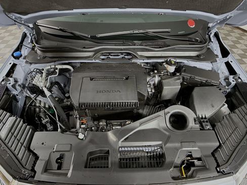 Certified 2025 Honda Pilot Touring image 30