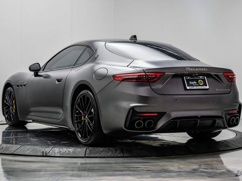 Used 2024 Maserati GranTurismo Trofeo AWD/4WD image 13