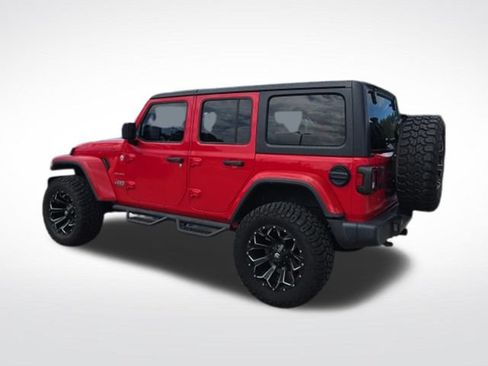Used 2020 Jeep Wrangler Unlimited Sahara AWD/4WD image 5