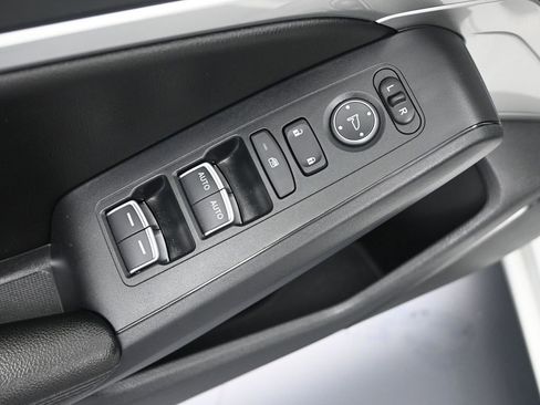 Used 2024 Acura Integra image 10