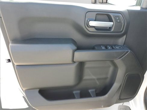 New 2026 Chevrolet Silverado 1500 Custom image 17