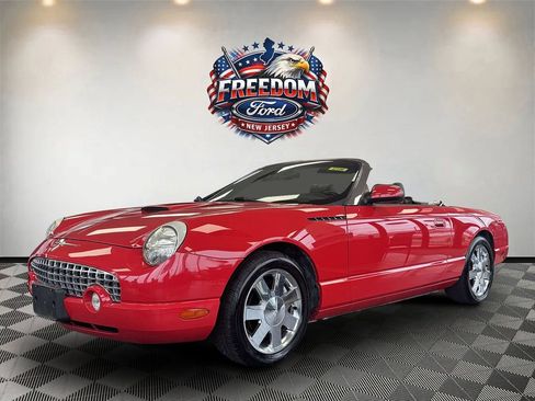 Used 2002 Ford Thunderbird RWD image 2