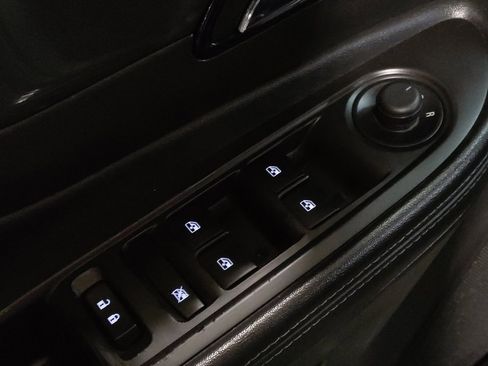 Used 2019 Buick Encore Preferred image 27