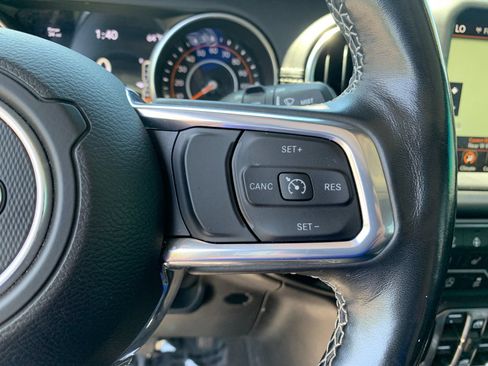 Used 2021 Jeep Wrangler Unlimited Sahara w/ Uconnect 4C Nav & Sound Group AWD/4WD image 28