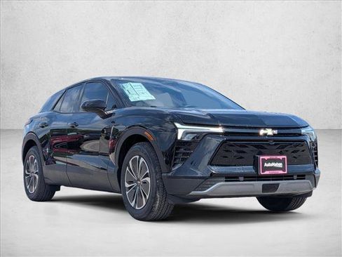 New 2026 Chevrolet Blazer EV LT FWD image 3