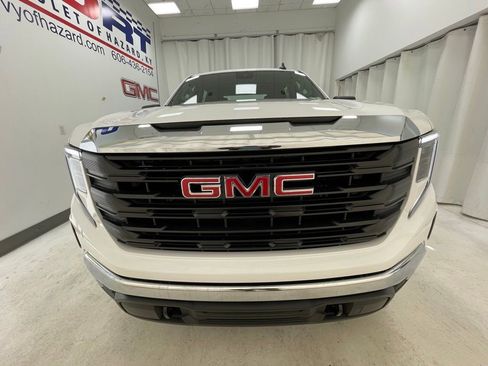New 2026 GMC Sierra 1500 Pro w/ X31 Off-Road Package image 2