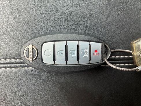 Used 2025 Nissan Altima 2.5 SV FWD image 25