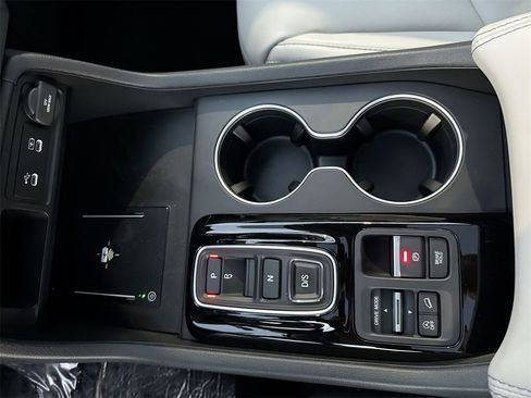 New 2026 Honda Pilot Touring image 21