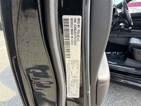 Used 2026 Dodge Durango GT AWD/4WD image 38
