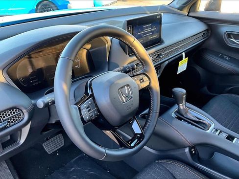 New 2026 Honda HR-V Sport image 8