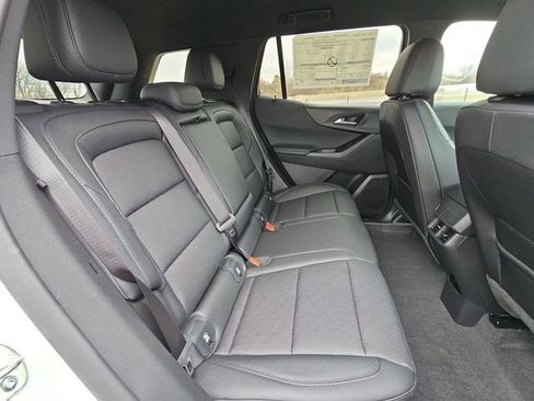 New 2026 Chevrolet Equinox LT w/ Convenience Package II image 27