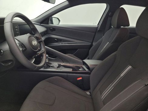 Used 2025 Hyundai Elantra Sport w/ Cargo Package FWD image 17