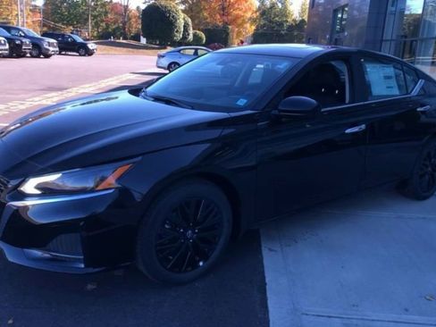 New 2025 Nissan Altima 2.5 SV w/ SV Special Edition Package image 5