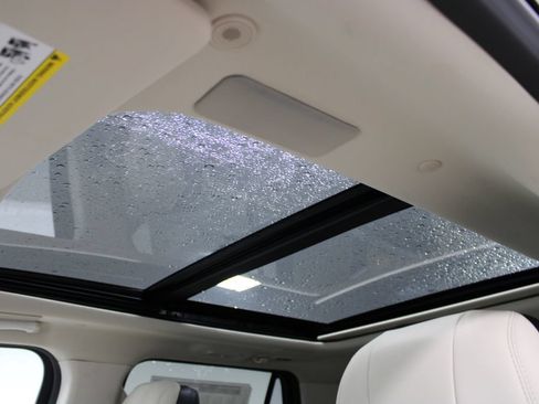 New 2027 Lincoln Navigator L Reserve RWD image 60