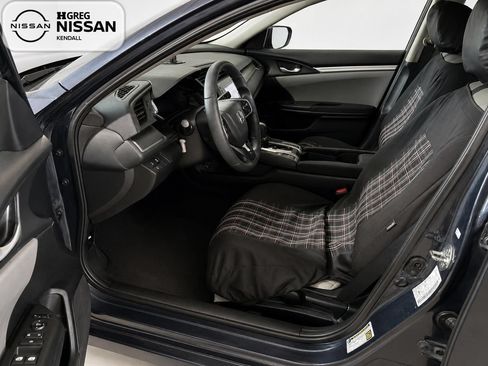 Used 2020 Honda Civic LX image 9