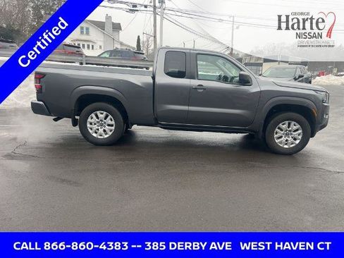 Certified 2024 Nissan Frontier SV w/ SV Convenience Package image 6
