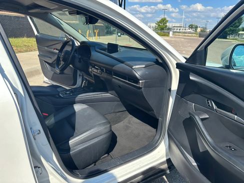 Used 2023 MAZDA CX-30 AWD 2.5 S w/ Select Package image 23