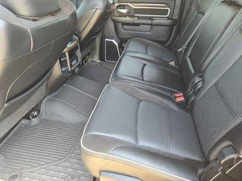 Used 2023 RAM 2500 Laramie AWD/4WD image 30