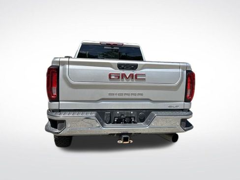 Used 2022 GMC Sierra 2500 SLT w/ SLT Convenience Package AWD/4WD image 5