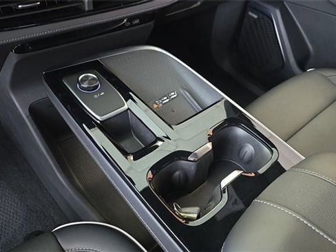 Used 2025 Buick Enclave Preferred image 20