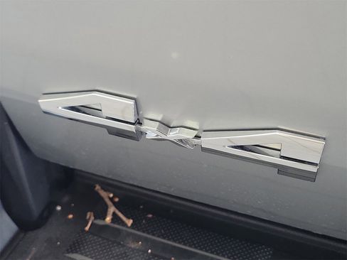 New 2026 Toyota Tacoma SR5 image 8