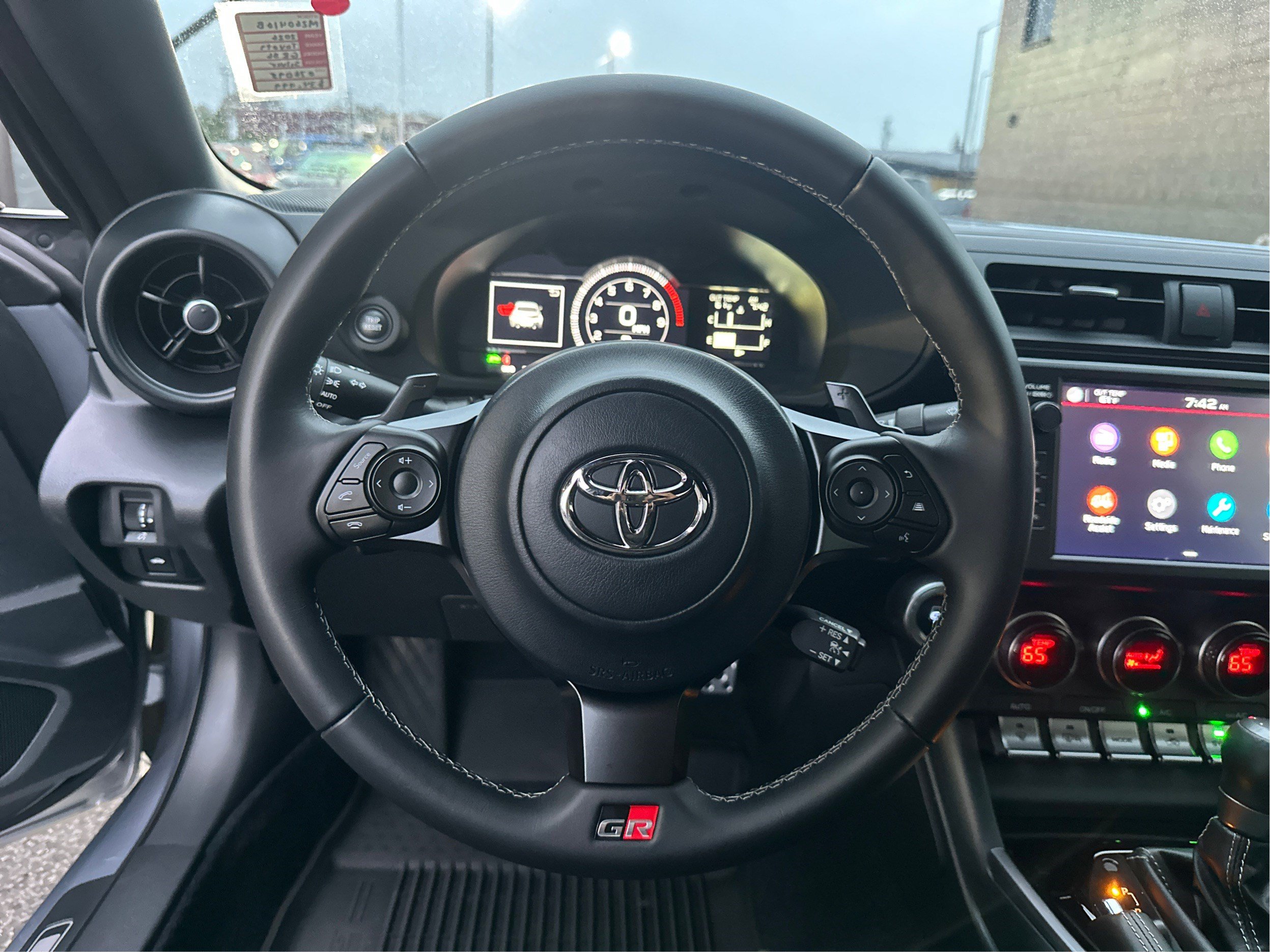 Used 2026 Toyota GR86 Premium w/ ALL Weather Mat Package (TMS) RWD image 18