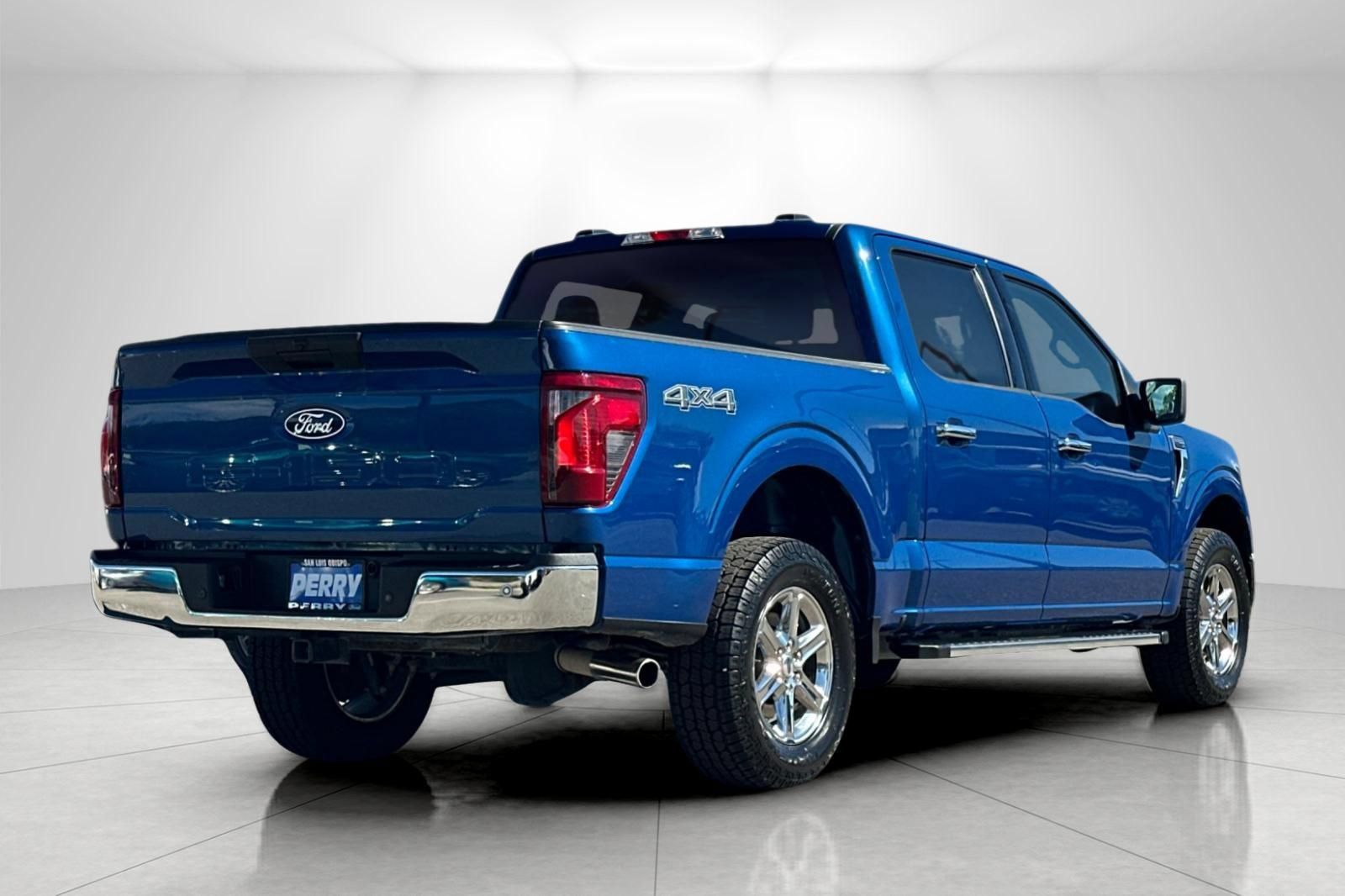 Used 2025 Ford F150 XLT w/ Equipment Group 301A Standard AWD/4WD image 3