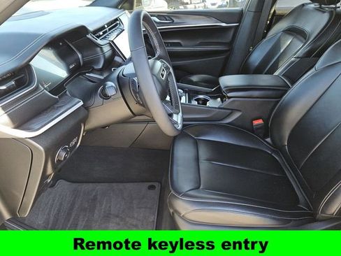 Used 2025 Jeep Grand Cherokee L Limited w/ Trailer Tow Package image 25