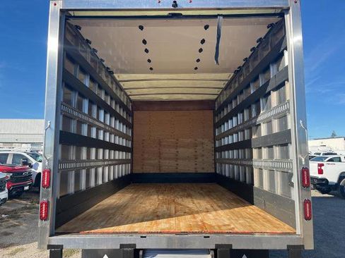 New 2024 Chevrolet Low Cab Forward image 5