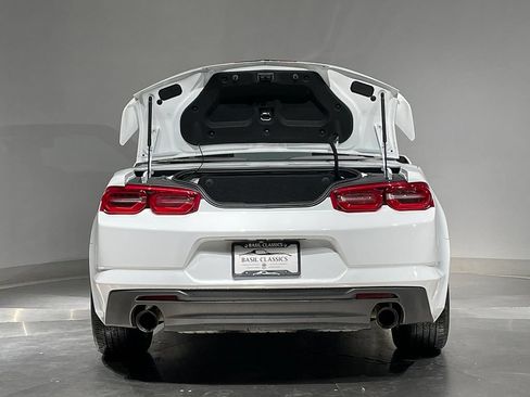 Used 2019 Chevrolet Camaro LT RWD image 37