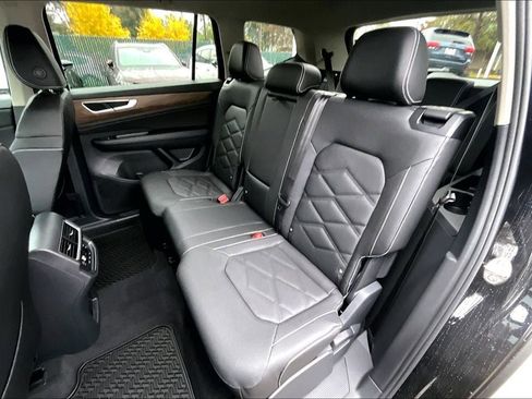 New 2026 Volkswagen Atlas SE image 19