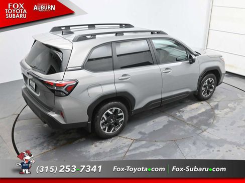 Certified 2025 Subaru Forester Premium image 25