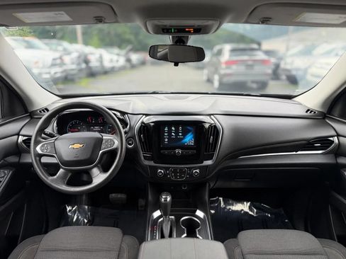 Used 2019 Chevrolet Traverse LS FWD image 19