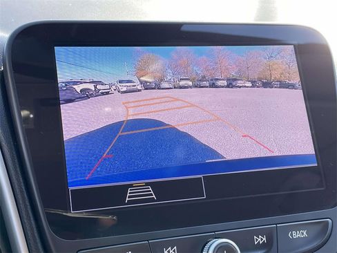 Used 2024 Chevrolet Malibu LT image 23