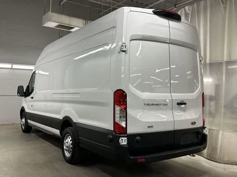 Used 2024 Ford Transit 250 148 High Roof Extended AWD image 28
