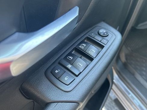 Used 2019 RAM 1500 Tradesman image 14