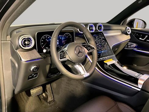 New 2026 Mercedes-Benz GLC 300 4MATIC image 9