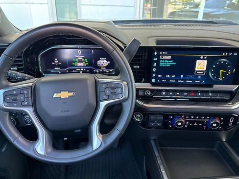 Used 2025 Chevrolet Silverado 3500 LTZ w/ LTZ Plus Package AWD/4WD image 14