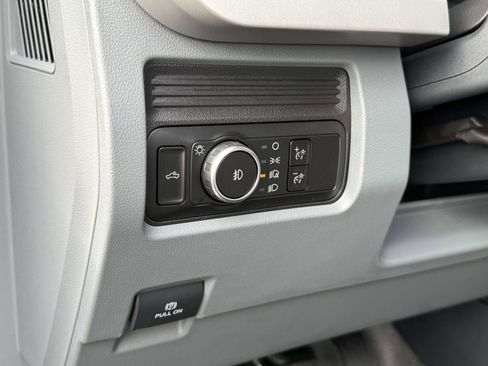 New 2026 Ford F550 4x4 Supercab Super Duty image 18