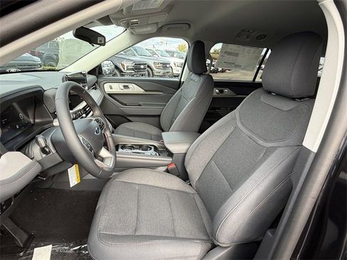 New 2026 Ford Explorer Active image 11