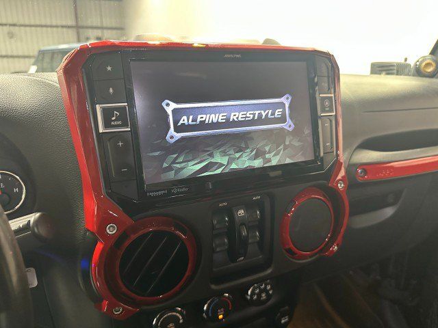 Used 2014 Jeep Wrangler Unlimited Sport w/ Quick Order Package 24S AWD/4WD image 30