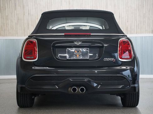 Used 2024 MINI Cooper S FWD image 9