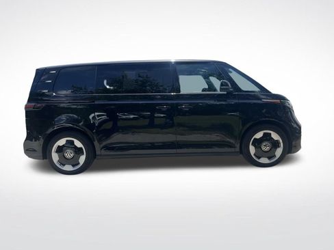 Used 2025 Volkswagen ID. Buzz Pro S RWD image 5